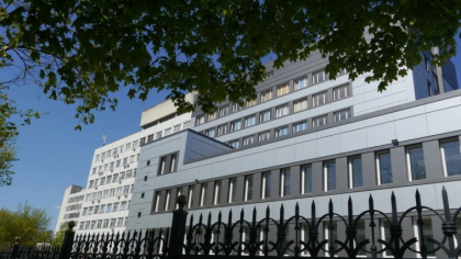 A luat sute de mii de lei, ilegal, prin falsificarea unor acte. Un sef de la Institutul de Medicina Urgenta - cercetat penal. Ce au gasit oamenii legii la domiciliul acestuia A luat sute de mii de lei, ilegal, prin falsificarea unor acte. Un sef de la Institutul de Medicina Urgenta - cercetat penal. Ce au gasit oamenii legii la domiciliul acestuia