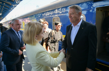 Presedintele Romaniei, Klaus Iohannis, a ajuns la Kiev - FOTO Presedintele Romaniei, Klaus Iohannis, a ajuns la Kiev - FOTO