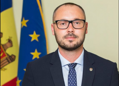 Sergiu Litvinenco, despre propunerea Comisiei Europene ca Moldova sa devina tara candidata pentru aderarea la UE: "Este un moment unic in istoria noastra si nu trebuie sa ratam aceasta sansa"