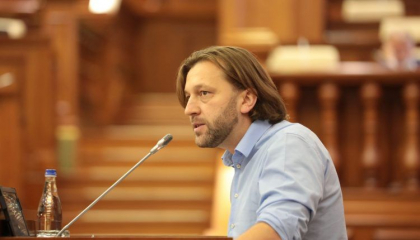 Deputatul PAS, Dumitru Alaiba - invitat sa vorbeasca la o dezbatere BBC, la Tbilisi - FOTO Deputatul PAS, Dumitru Alaiba - invitat sa vorbeasca la o dezbatere BBC, la Tbilisi - FOTO