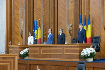 Prima sedinta comuna a Parlamentelor Republicii Moldova si Romaniei, la Chisinau