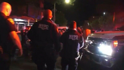 Atac armat in New York. O persoana a fost ucisa si alte sase au fost ranite Atac armat in New York. O persoana a fost ucisa si alte sase au fost ranite