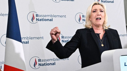 Extrema dreapta franceza obtine un scor istoric in alegeri. Partidul lui Le Pen va avea de 11 ori mai multi parlamentari