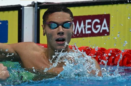Rezultat fantastic: David Popovici, campion mondial la 100 m liber, proba regina a natatiei
Rezultat fantastic: David Popovici, campion mondial la 100 m liber, proba regina a natatiei