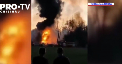 Un avion militar de marfa rusesc s-a prabusiti in apropiere de Riazani, ucigand 4 persoane.Celelalte cinci persoane aflate la bord au fost spitalizate