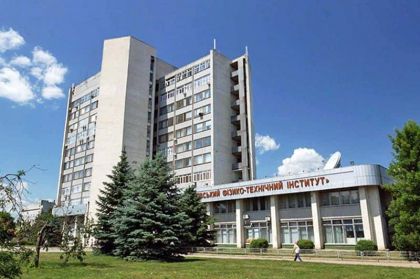 Bombardamentele rusesti ar fi avariat o instalatie nucleara din Harkov