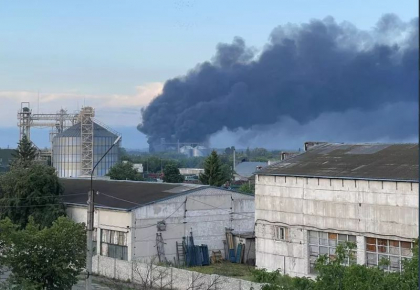 Explozii la un depozit militar al rusilor din regiunea Lugansk. Tinta a fost lovita de ucraineni cel mai probabil cu un lansator HIMARS sau un sistem Tochka - VIDEO Explozii la un depozit militar al rusilor din regiunea Lugansk. Tinta a fost lovita de ucraineni cel mai probabil cu un lansator HIMARS sau un sistem Tochka - VIDEO