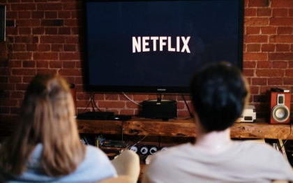 Netflix confirma planurile pentru un abonament mai ieftin, cu reclame