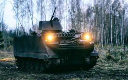 Franta anunta trimiterea de transportoare blindate de personal in Ucraina, pentru ca armata „sa se deplaseze rapid in zonele aflate sub tirul inamicului” Franta anunta trimiterea de transportoare blindate de personal in Ucraina, pentru ca armata „sa se deplaseze rapid in zonele aflate sub tirul inamicului”