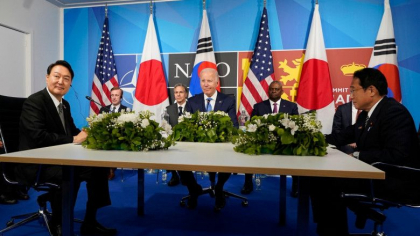 Coreea de Nord acuza SUA ca vrea sa creeze un NATO asiatic cu Japonia si Coreea de Sud Coreea de Nord acuza SUA ca vrea sa creeze un NATO asiatic cu Japonia si Coreea de Sud