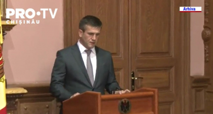 Ex-directorul SIS, Vasile Botnari - plasat in arest preventiv pentru 30 de zile in penitenciarul 13
