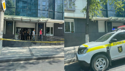 Programul de lucru a fost dat peste cap si pentru angajatii de la ASP. Politia a anuntat ca un sediu al agentiei ar fi minat - FOTO Programul de lucru a fost dat peste cap si pentru angajatii de la ASP. Politia a anuntat ca un sediu al agentiei ar fi minat - FOTO