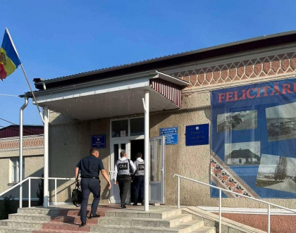 Un primar de la Edinet - retinut pentru 72 de ore, dupa ce a fost denuntat de o subalterna. Ce a facut acesta si de ce este cercetat penal  