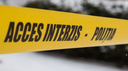 Caz socant la Rezina. Un cadavru in stare de putrefactie - gasit in gradina unei gospodarii parasite
Caz socant la Rezina. Un cadavru in stare de putrefactie - gasit in gradina unei gospodarii parasite