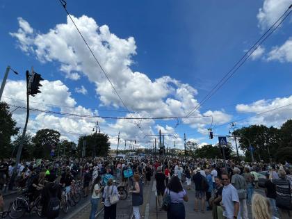 Protest in Budapesta: Un pod peste Dunare a fost blocat de 1.000 de manifestanti din cauza unui proiect al guvernului Viktor Orban - FOTO Protest in Budapesta: Un pod peste Dunare a fost blocat de 1.000 de manifestanti din cauza unui proiect al guvernului Viktor Orban - FOTO
