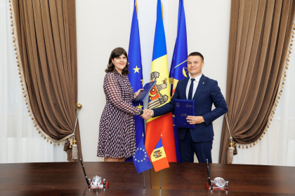 Laura Codruta Kovesi si Dumitru Robu au semnat un acord de lucru dintre Procuratura Generala si Parchetul European - FOTO