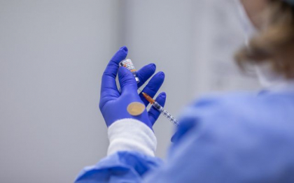 Variola maimutei: In urma cresterii numarului de cazuri, UE va cumpara 54.000 de doze suplimentare de vaccin
Variola maimutei: In urma cresterii numarului de cazuri, UE va cumpara 54.000 de doze suplimentare de vaccin