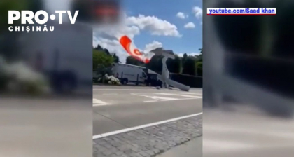 Un avion de mici dimensiuni a aterizat fortat cu ajutorul parasutei in Belgia. Pilotul a reusit sa iasa din avion 