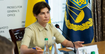 Confuzie dupa ce un consilier al presedintelui Zelenski a declarat ca procurorul general al Ucrainei si seful Serviciului de Securitate SBU nu au fost demisi, ci „retrasi temporar din functie”