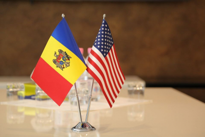 Prim-ministrul a indemnat companiile americane sa investeasca in Moldova: „Asteptam cu nerabdare sa exploram potentialul colaborarii cu companiile membre ACEBA” Prim-ministrul a indemnat companiile americane sa investeasca in Moldova: „Asteptam cu nerabdare sa exploram potentialul colaborarii cu companiile membre ACEBA”