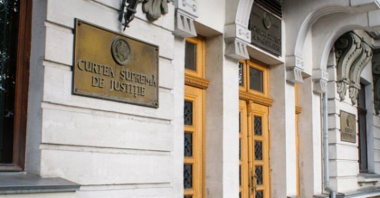 O noua alerta cu bomba la Curtea Suprema de Justitie. Toate persoanele - evacuate O noua alerta cu bomba la Curtea Suprema de Justitie. Toate persoanele - evacuate