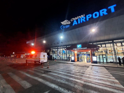 O noua alerta cu bomba falsa a dat peste cap programul Aeroportului International Chisinau. Cand si cum s-a intamplat - FOTO O noua alerta cu bomba falsa a dat peste cap programul Aeroportului International Chisinau. Cand si cum s-a intamplat - FOTO