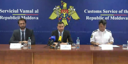 Politia de Frontiera, despre situatia la capitolul „Fenomenul contrabandei cu tigari”: "Noi contribuim activ pe diferite paliere la contracararea acestor fenomene infractionale" Politia de Frontiera, despre situatia la capitolul „Fenomenul contrabandei cu tigari”: "Noi contribuim activ pe diferite paliere la contracararea acestor fenomene infractionale"