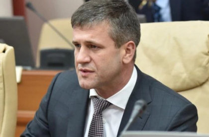 Ultima ora. Fostul director SIS, Vasile Botnari, ramane in arest la domiciliu pentru 30 de zile
