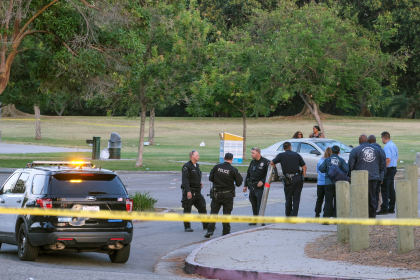 Doi morti si cinci raniti dupa mai multe impuscaturi intr-un parc din Los Angeles - FOTO
