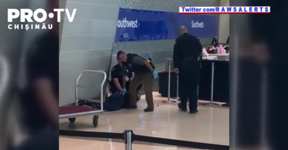 O femeie a deschis focul pe un aeroport din Texas si a fost imediat arestata de politie. Nu au fost persoane ranite, dar a provocat panica in randul pasagerilor