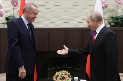 Erdogan spune ca Vladimir Putin i-a propus ca Rusia sa colaboreze cu producatorul dronelor Bayraktar