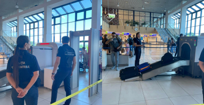Din 1 august accesul in Aeroportul International Chisinau va fi permis doar calatorilor si personalului. Ce alte masuri - introduse pentru securitatea  cetatenilor - FOTO 