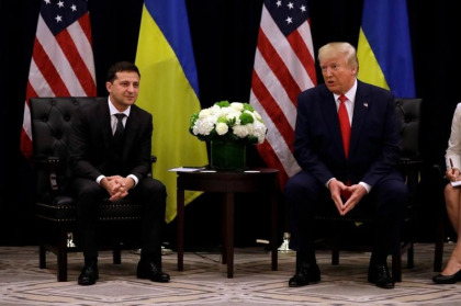 Donald Trump spune ca Ucraina ar fi trebuit sa renunte la Crimeea si NATO pentru a face o intelegere cu Putin Donald Trump spune ca Ucraina ar fi trebuit sa renunte la Crimeea si NATO pentru a face o intelegere cu Putin