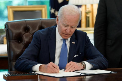 Biden este in continuare pozitiv Covid-19, probabil din cauza Paxlovid, dar se simte bine, anunta medicul sau personal Biden este in continuare pozitiv Covid-19, probabil din cauza Paxlovid, dar se simte bine, anunta medicul sau personal