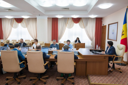 Noi oportunitati pentru antreprenorii din Republica Moldova. Guvernul va oferi vouchere si granturi pentru dezvoltarea afacerilor Noi oportunitati pentru antreprenorii din Republica Moldova. Guvernul va oferi vouchere si granturi pentru dezvoltarea afacerilor