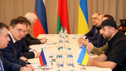 Reactia Kievului la disponibilitatea Rusiei de a negocia: „Invitatie la capitulare”
Reactia Kievului la disponibilitatea Rusiei de a negocia: „Invitatie la capitulare”