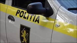 
A uitat cheile in masina si a ramas fara ea. Mai multe persoane - cautate de politie, dupa ce ar fi furat un automobil, la Telenesti 