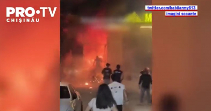 Cel putin 13 persoane au murit si alte 40 au fost ranite, dupa ce un incendiu a izbucnit intr-un club de noapte din Thailanda