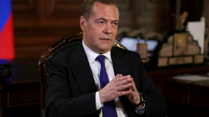 Propaganda de la Kremlin. Dimitri Medvedev: Dorinta Occidentului, in primul rand a SUA, este de a inrautati situatia Propaganda de la Kremlin. Dimitri Medvedev: Dorinta Occidentului, in primul rand a SUA, este de a inrautati situatia