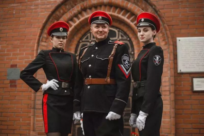 Noi uniforme propuse fortelor armate ruse atrag ironii: „Va amintesc de ceva?” - FOTO
