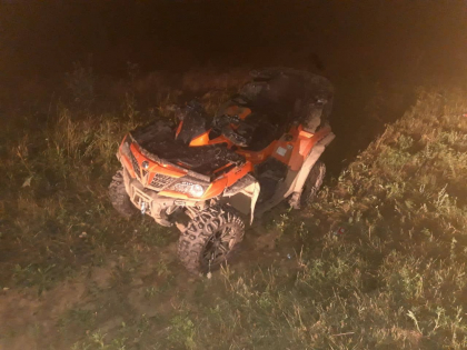 Trei persoane au ajuns de urgenta la spital, dupa ce doua ATV-uri s-au ciocnit, la Straseni - FOTO
