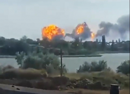 Avioanele distruse in explozia din Crimeea reprezinta o mica parte din avioanele de lupta rusesti, dar capacitatea aviatiei navale din Marea Neagra este acum semnificativ degradata - evaluare britanica