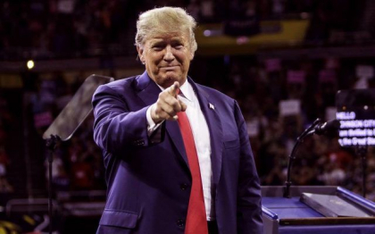 BBC: FBI a luat 11 seturi de documente din casa lui Trump. Ar fi fost recuperate inclusiv informatii despre „presedintele Frantei”. A fost pentru prima data cand proprietatea unui fost presedinte a fost perchezitionata in cadrul unei anchete penale