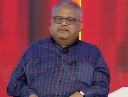 Miliardarul Rakesh Jhunjhunwala, considerat ”Warren Buffet al Indiei”, a murit. Ce avere avea Miliardarul Rakesh Jhunjhunwala, considerat ”Warren Buffet al Indiei”, a murit. Ce avere avea