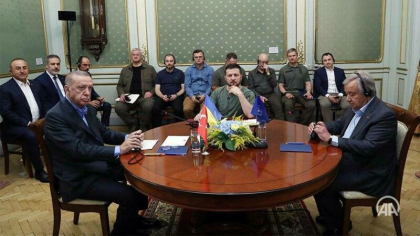 Guterres si Erdogan, vizita in Ucraina in contextul crizei de la Zaporojie. Zelenski: Rusia provoaca o „teroare deliberata” Guterres si Erdogan, vizita in Ucraina in contextul crizei de la Zaporojie. Zelenski: Rusia provoaca o „teroare deliberata”