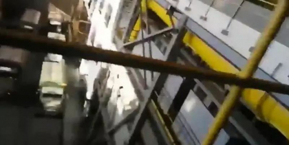 Imagini rare din interiorul centralei Zaporojie. Rusii au parcat camioane militare langa un reactor nuclear - VIDEO Imagini rare din interiorul centralei Zaporojie. Rusii au parcat camioane militare langa un reactor nuclear - VIDEO