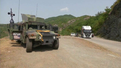 Situatie tot mai tensionata in Kosovo, dupa ce liderii sarb si kosovar nu au ajuns la o intelegere. Actiune a trupelor NATO Situatie tot mai tensionata in Kosovo, dupa ce liderii sarb si kosovar nu au ajuns la o intelegere. Actiune a trupelor NATO