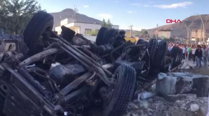 Bilant tragic dupa doua accidente petrecute in Turcia. Cel putin 34 de morti si apoape 60 de raniti in cateva ore Bilant tragic dupa doua accidente petrecute in Turcia. Cel putin 34 de morti si apoape 60 de raniti in cateva ore