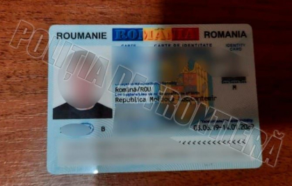 A incercat sa iasa din tara cu un buletin romanesc fals. Un barbat - retinut la vama Leuseni - FOTO 