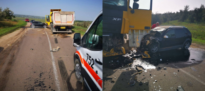 Un sofer a ajuns la spital, dupa ce s-a lovit de un camion, la Causeni. Imagini de la locul accidentului - FOTO